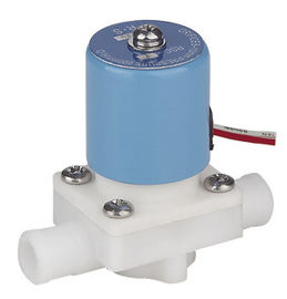pequeña PP válvula electromagnética eléctrica de 24VDC para el sistema del RO 1/4 pulgada de actuación directa